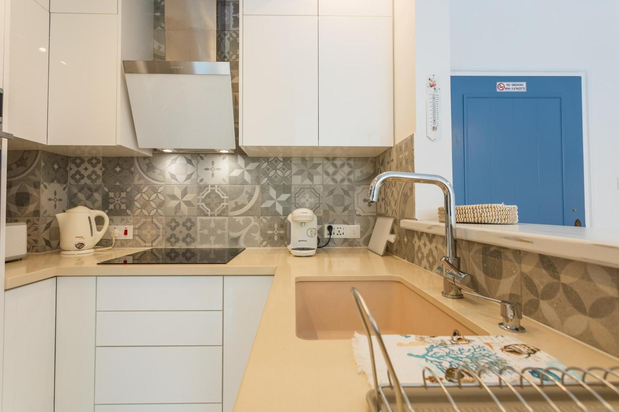 Regina Gardens Lovely Apartment Paphos Bagian luar foto